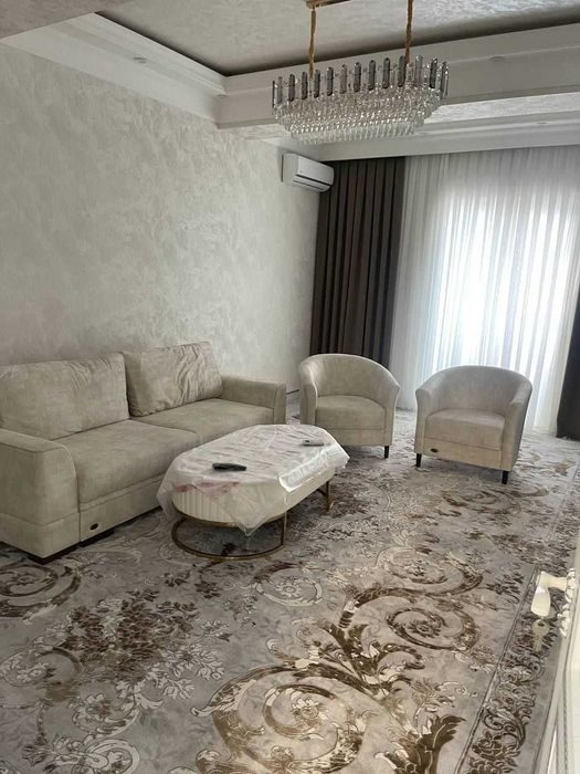 3-xonali kvartira, 111 m², Toshkent, Shayxontohur tumani, ijaraga