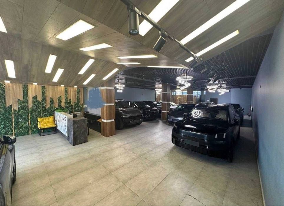 Срочно аренда Офис Автосалон Showroom вдоль малой кольцевой дороги