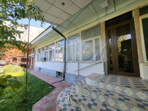 8-room house, 800 m²