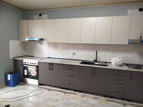 4-xonali kvartira, 150 m²