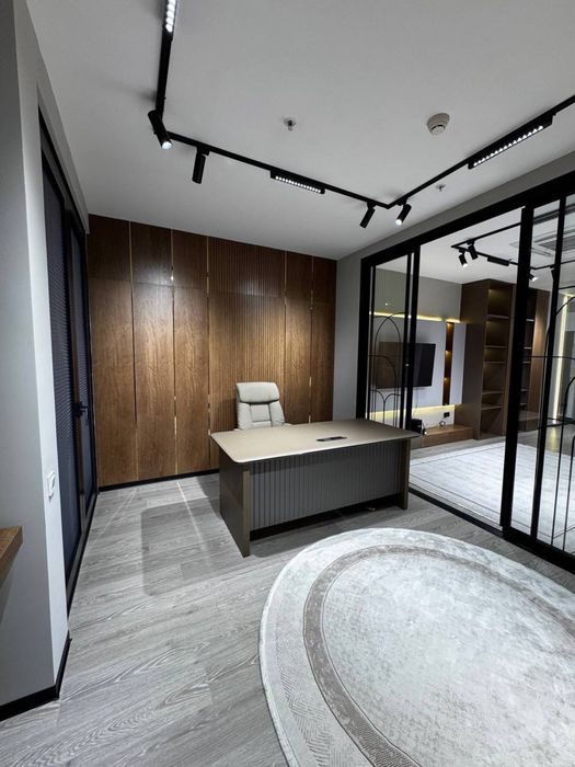 Аренда Офис в ЖК Nest One 16-этаж вид на Хилтон с балконом 40м2