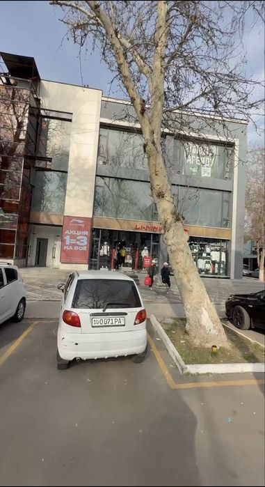 БОМБИНО ЖОЙ! УРАГАН ЗДАНИЕ 1линия 1350м2 (МАЛИКА рынок; Минор мечеть)