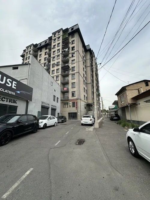 Продаётся коммерческое помещение/ 1-ая гор. больница, Шайхантахур ра-й