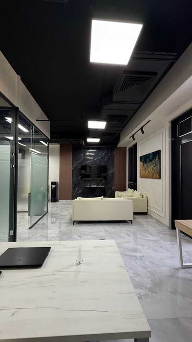 СРОЧНО АРЕНДА офис на ЖК Nest one вид на консерватория 80м2