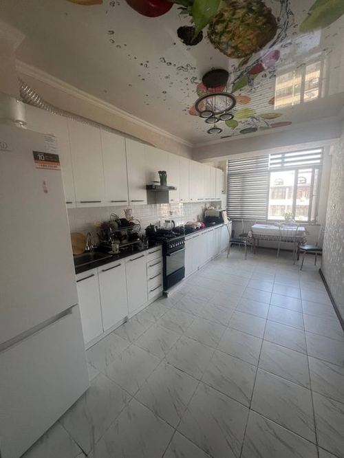 5-room apartment, 135 m²