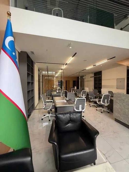 Срочно! Сдается под офис Шайхантахурский Tashkent City Boulevard 186м2