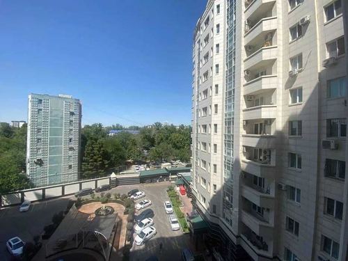 4-xonali kvartira, 123 m²