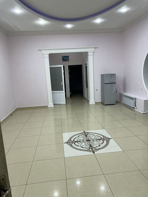 Сдаю  помещения под офис или жилье