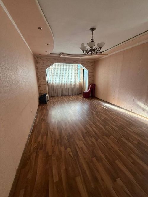 2-room apartment, 87 m²