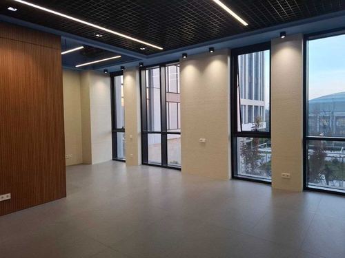 Аренда офиса в Nestone. С ремонтом 114 кв.м.