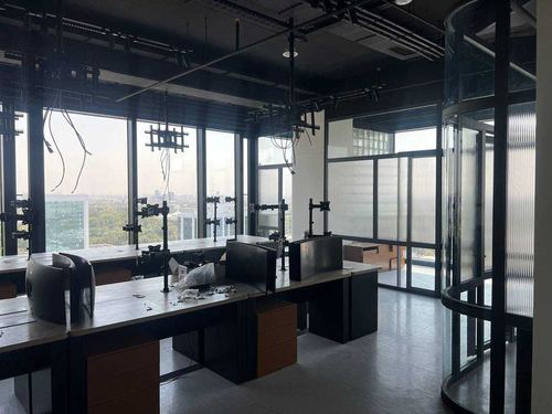 АРЕНДА ОФИС Nest One 92м2 с мебелью стройных.