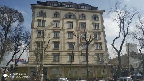 4-xonali kvartira, 106 m²