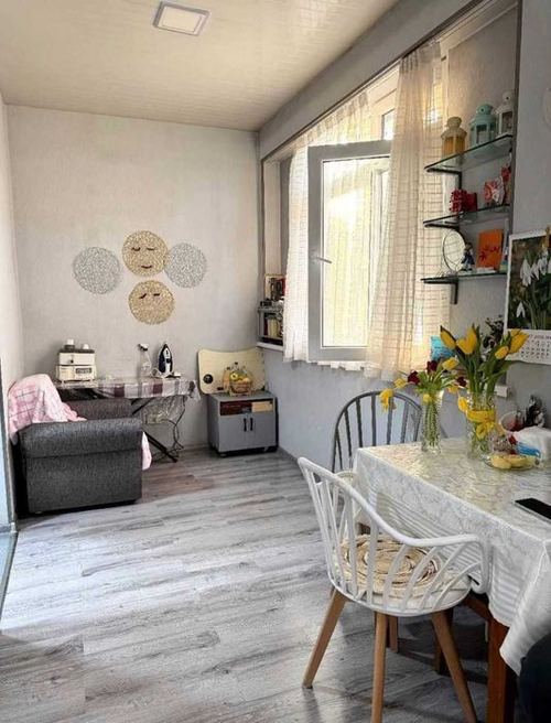 2-room apartment, 61 m²