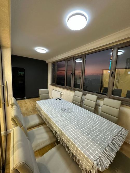 3-xonali kvartira, 92 m²