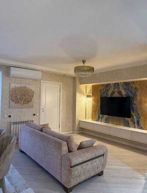 3-xonali kvartira, 70 m²