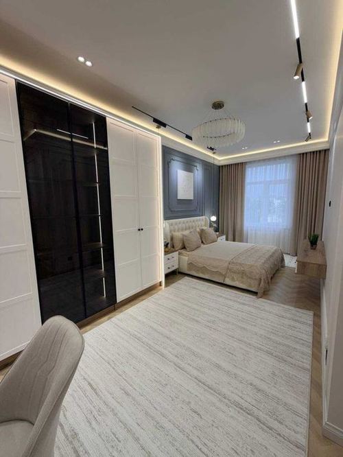 3-xonali kvartira, 90 m²