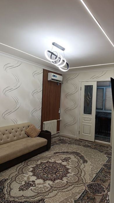 3-xonali kvartira, 70 m²