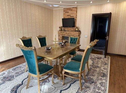 3-xonali kvartira, 72 m²