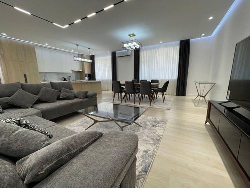 3-xonali kvartira, 150 m²