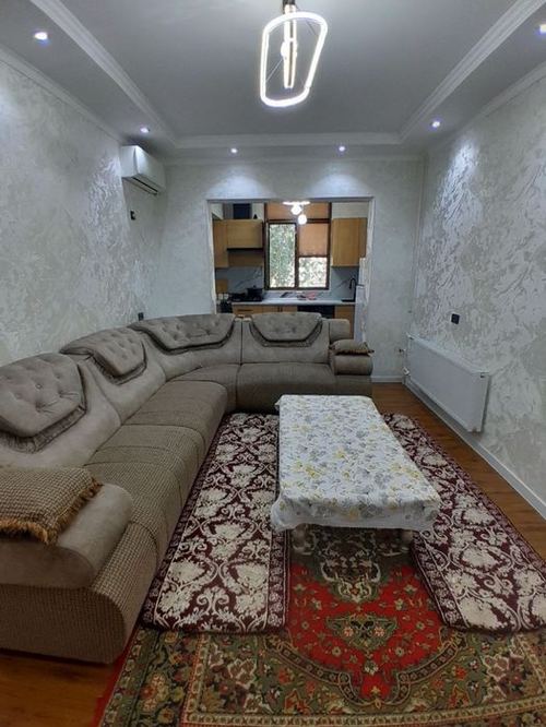 3-xonali kvartira, 72 m²