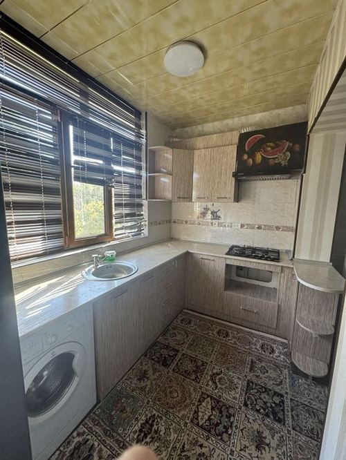 3-xonali kvartira, 70 m²