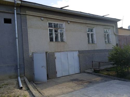 3-комнатный дом, 600 м²