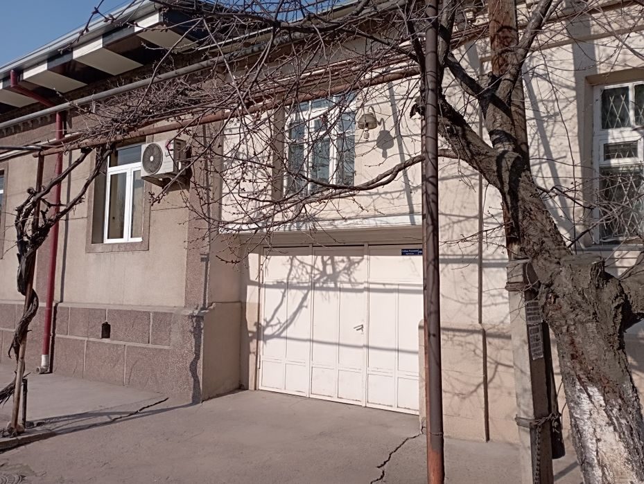 9-комнатный дом, 400 м², Ташкент, Юнусабадский район, на продажу