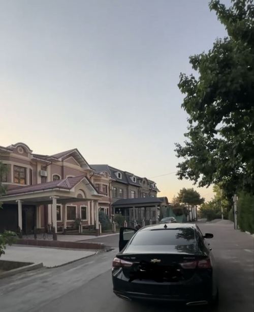 3-комнатный дом, 600 м²