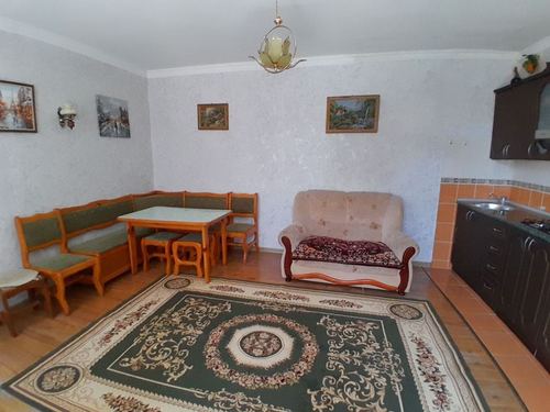 7-комнатный дом, 2000 м²