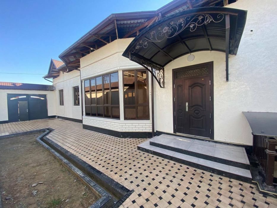 3-комнатный дом, 2 м², Ташкент, Юнусабадский район, на продажу