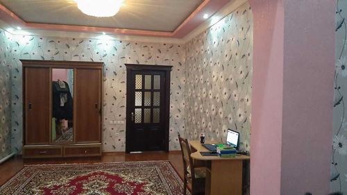 10-комнатная часть дома, 400 м²
