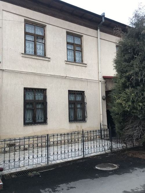 10-комнатный дом, 250 м²