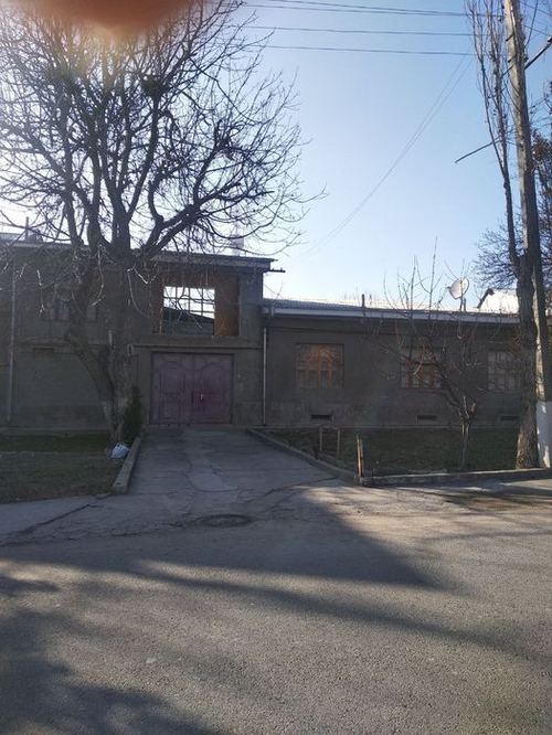 5-xonali uy, 200 m²
