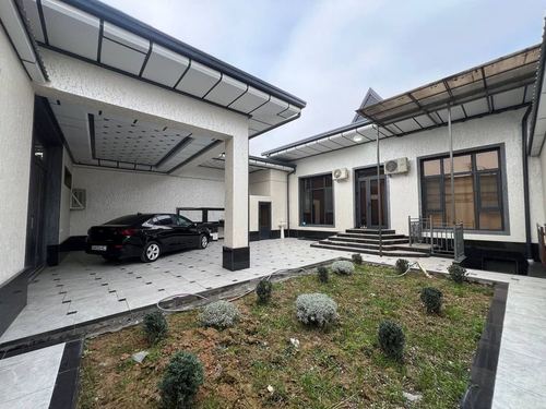 5-комнатный дом, 3000 м²