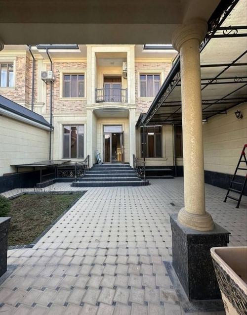 6-xonali uy, 270 m²