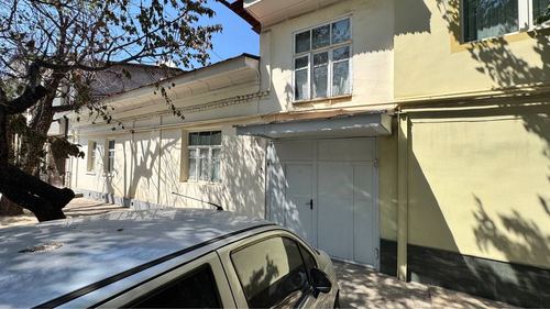 6-room house, 200 m²