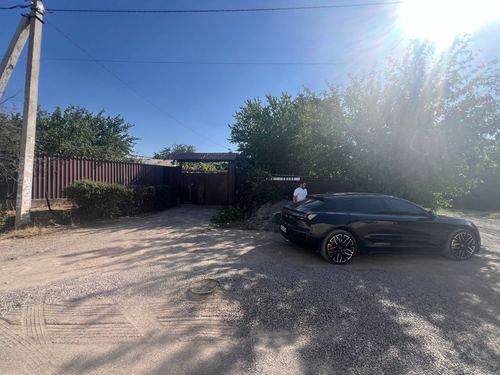 Срочно Продается Дом с земельным участком 12 соток угловой, Кибрай,.