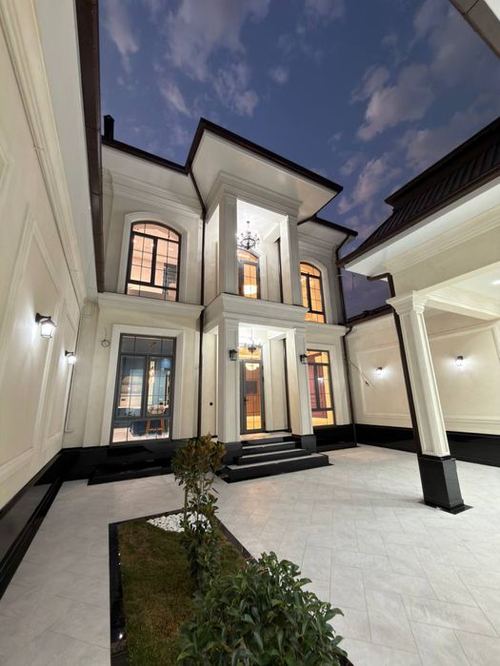 5-комнатный дом, 480 м²
