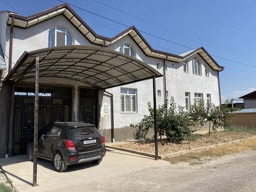 9-комнатный дом, 747 м²