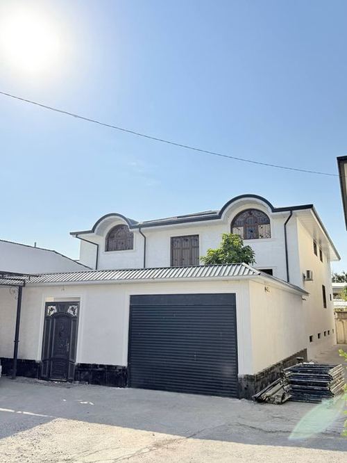7-room house, 450 m²