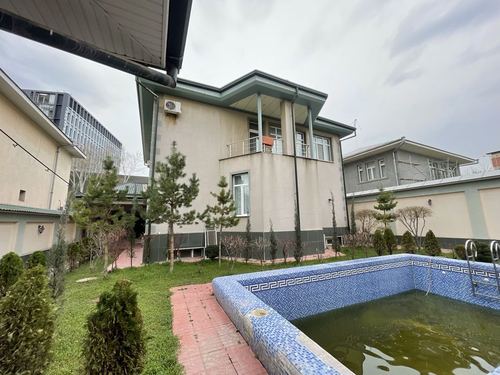 6-комнатный коттедж, 450 м²