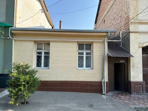 4-xonali uy, 200 m²