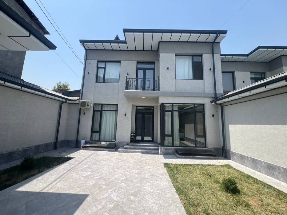 6-комнатный дом, 310 м², Ташкент, Юнусабадский район, на продажу