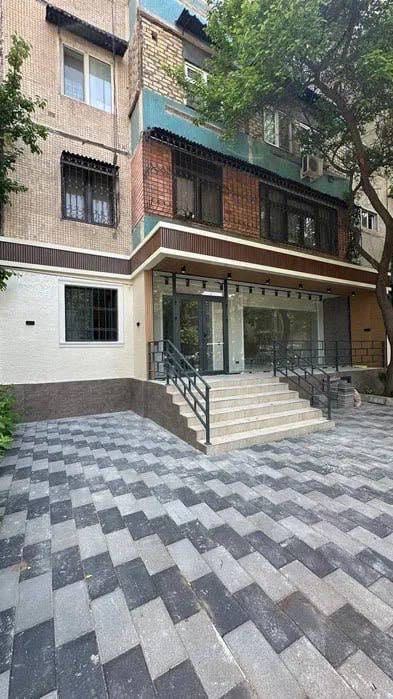 Продается помещение Ц-6, ресторан Lali  74 кв.m