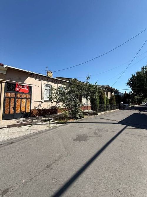6-комнатный дом, 250 м²