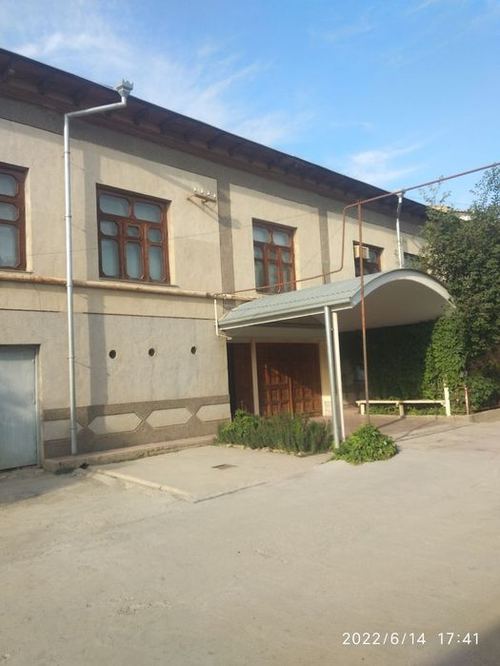 8-xonali uy, 6 m²