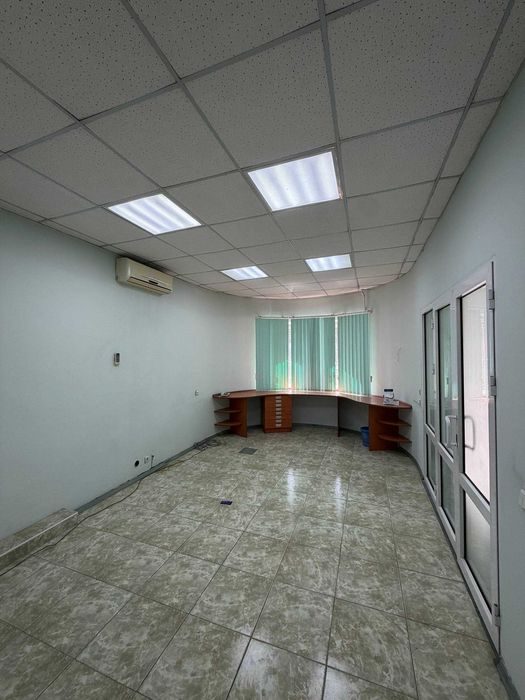 Офис в новостройке Юнусабад-4 51 м² ремонт парковка