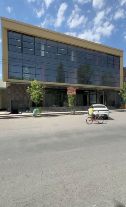 Срочно. Продается коммерческое здание. Ун-Курган. 1 линия