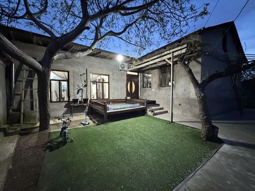 4-xonali uy, 600 m²