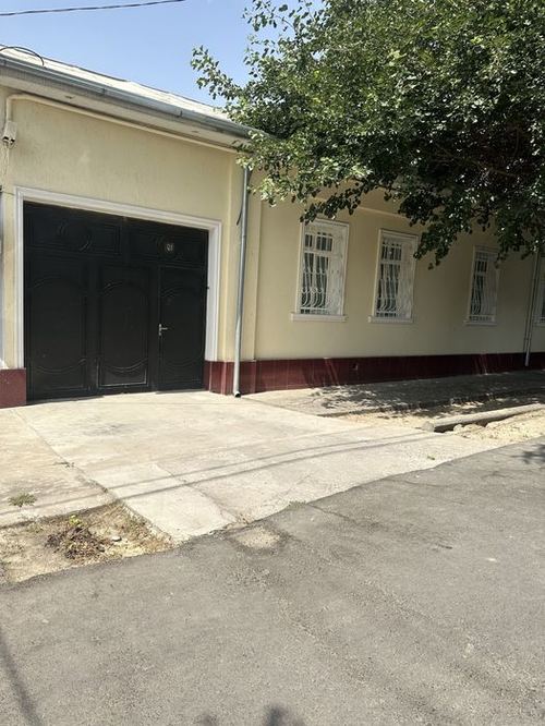 4-xonali uy, 355 m²